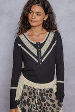 Load image into Gallery viewer, 5477- POL V NECK RIB KNIT TOP-BLACK
