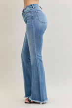 Load image into Gallery viewer, 5258-JUDY BLUE-High Waisted Flare Front Pintuck jeans