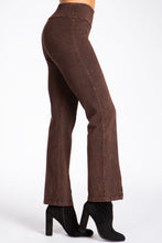 Load image into Gallery viewer, 4735-Mineral wash straight fit pants -BROWN