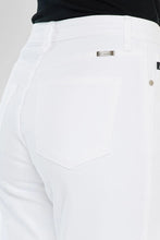 Load image into Gallery viewer, 6042- KAN CAN- High Rise Cropped Straight Jeans