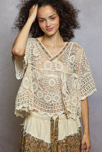 Load image into Gallery viewer, 5900-POL SCALLOPED CROCHET TOP W/BEAD ACCENTS-ONE SIZE