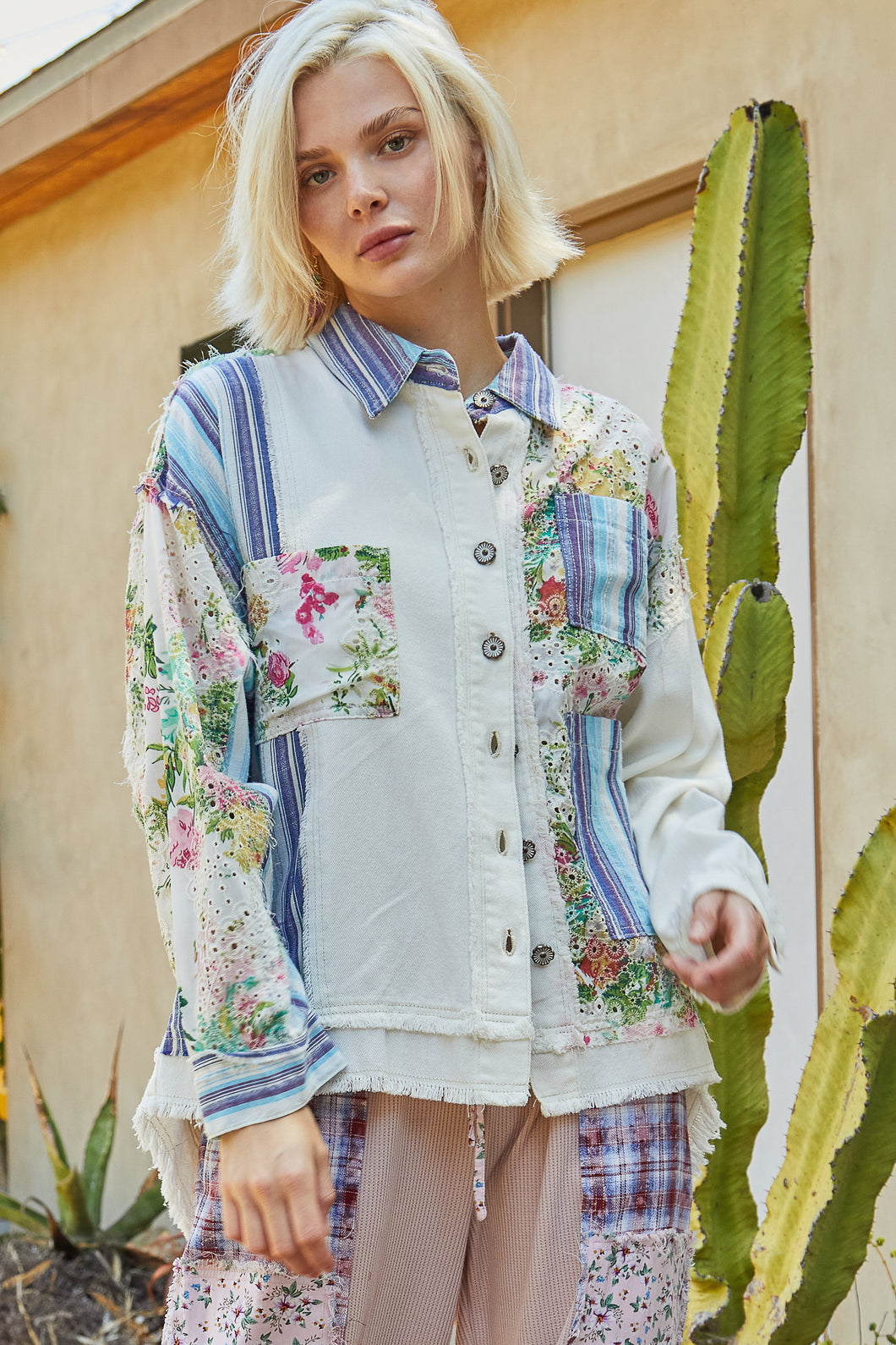 5316- POL oversized shacket with back button