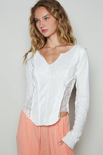Load image into Gallery viewer, 4881- POL fitted top in thermal and lace mix -IVORY
