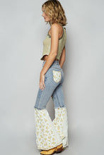 Load image into Gallery viewer, 5368- POL FLARE STRETCH DENIM WITH EMBROIDERY
