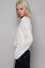 Load image into Gallery viewer, 5113- POLV-neck long sleeve cropped fit top -WHITE
