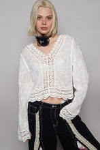 Load image into Gallery viewer, 5113- POLV-neck long sleeve cropped fit top -WHITE
