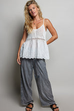 Load image into Gallery viewer, 6280- POL EYELIT RUFFLE TANK-WHITE
