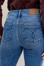 Load image into Gallery viewer, 5261-JUDY BLUE-HW Bootcut Double Button
