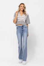 Load image into Gallery viewer, 4805- JUDY BLUE MID-RISE NON DISTRESSED BOOTCUT
