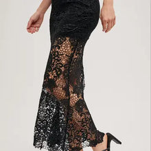 Load image into Gallery viewer, 6315- Lace Maxi Skirt-BLACK
