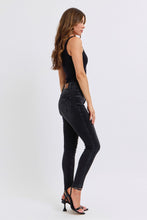 Load image into Gallery viewer, 5419- JUDY BLUE MID RISE TUMMY CONTROL SKINNY-BLACK

