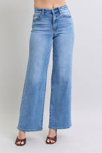 Load image into Gallery viewer, 5304- JUDY BLUE HW Vintage Wash Retro Wide Leg
