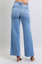 Load image into Gallery viewer, 5304- JUDY BLUE HW Vintage Wash Retro Wide Leg
