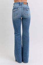 Load image into Gallery viewer, 4809- JUDY BLUE DOUBLE BUTTON HR FLARE
