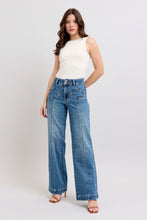 Load image into Gallery viewer, JB88957- JUDY BLUE HW Star &amp; Front Seam Detail Wide
