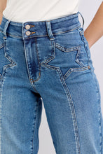 Load image into Gallery viewer, JB88957- JUDY BLUE HW Star &amp; Front Seam Detail Wide
