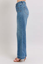 Load image into Gallery viewer, JB88957- JUDY BLUE HW Star &amp; Front Seam Detail Wide
