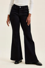 Load image into Gallery viewer, 6519- JUDY BLUE -LR JAQUELINE Flare w/ inside Print- BLK
