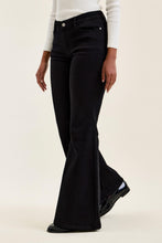 Load image into Gallery viewer, 6519- JUDY BLUE -LR JAQUELINE Flare w/ inside Print- BLK
