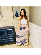 Load image into Gallery viewer, 4083-Boho Maxi Skirt
