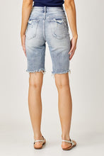 Load image into Gallery viewer, 4366-MIDRISE BERMUDA SHORTS
