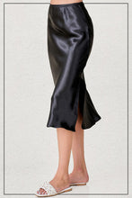 Load image into Gallery viewer, 3860-Amelia Skirt-BLACK
