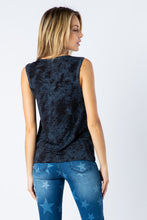 Load image into Gallery viewer, 5202-SLEEVELESS TOP WITH STAR
