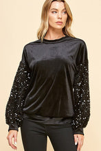 Load image into Gallery viewer, 3913-Velvet Sweatshirt with Sequins Sleeve -BLACK
