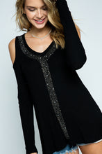 Load image into Gallery viewer, 5518-COLD SHOULDER TOP WITH STONES
