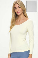 Load image into Gallery viewer, 5449-Seamless Reversible Long Sleeve-one size fit
