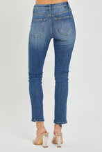 Load image into Gallery viewer, 3692- RISEN-MID RISE SKINNY
