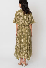 Load image into Gallery viewer, 3845-V-Neck Kimono Sleeve Maxi Dress with Lurex-OLIVE
