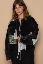 Load image into Gallery viewer, 3922- Button down contrast patches corduroy jacket
