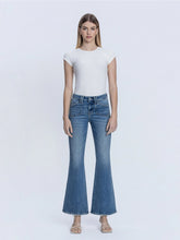 Load image into Gallery viewer, 5868- LOVERVET Low Rise Medium Wash Patch Pocket Flare Jeans
