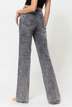 Load image into Gallery viewer, 3754--VERVET 90S VINTAGE HIGH RISE FLARE JEAN
