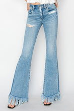 Load image into Gallery viewer, 4573- RISEN -MID RISE-FLARE-LONG FRAY JEANS
