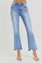 Load image into Gallery viewer, 4855- RISEN HIGH RISE CROP STRAIGHT SLIM JEANS
