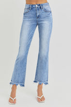 Load image into Gallery viewer, 4855- RISEN HIGH RISE CROP STRAIGHT SLIM JEANS
