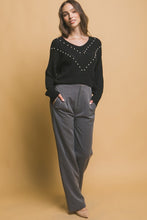 Load image into Gallery viewer, 4792-Pearl Details Sweater-BLACK
