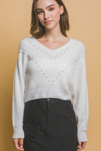 Load image into Gallery viewer, 4799-Pearl Details Sweater- OFF WHITE
