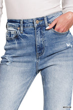 Load image into Gallery viewer, 4915-HIGH RISE STRAIGHT RAW HEM CROPPED DENIM PANTS
