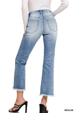 Load image into Gallery viewer, 4915-HIGH RISE STRAIGHT RAW HEM CROPPED DENIM PANTS
