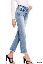Load image into Gallery viewer, 4915-HIGH RISE STRAIGHT RAW HEM CROPPED DENIM PANTS
