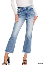 Load image into Gallery viewer, 4915-HIGH RISE STRAIGHT RAW HEM CROPPED DENIM PANTS
