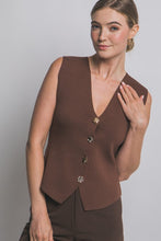 Load image into Gallery viewer, 5618-Button-front Knit Vest-MOCHA
