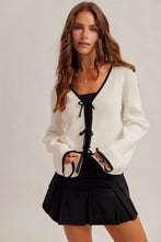 Load image into Gallery viewer, 6491- Tie Front Detail V Neck Long Sleeve Cardigan
