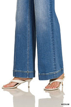 Load image into Gallery viewer, 6384- ZENANA High Rise Wide Leg Pintuck Denim
