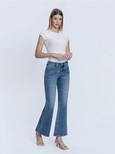 Load image into Gallery viewer, 5868- LOVERVET Low Rise Medium Wash Patch Pocket Flare Jeans
