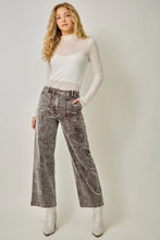 Load image into Gallery viewer, 6723- Washed Corduroy Trousers-WASHED CHOCO
