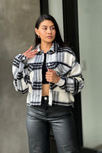 Load image into Gallery viewer, 4606-Drop Shoulder Cropped Plaid Shacket -BK/WT
